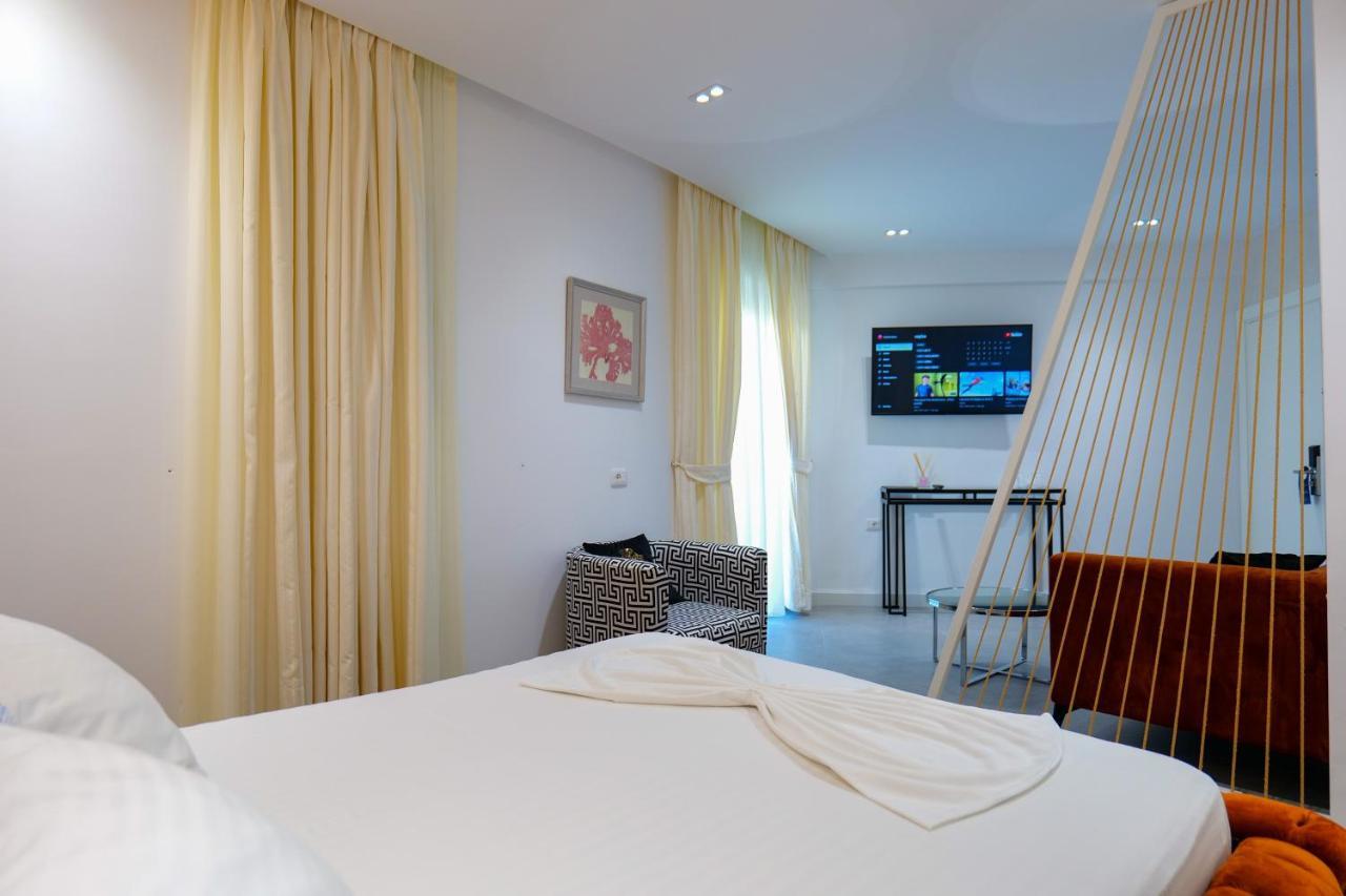 Blue Boutique Hotel Dhermi Ngoại thất bức ảnh